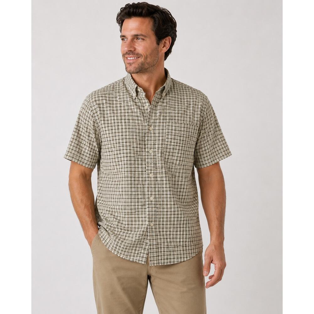Eddie Bauer Relaxed Fit Plaid Shirt Men’s Large Short Sleeve Cotton Button